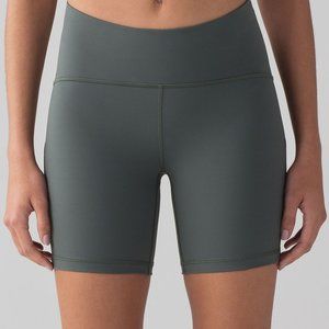 Lululemon Train Times Short 6" - Size 8